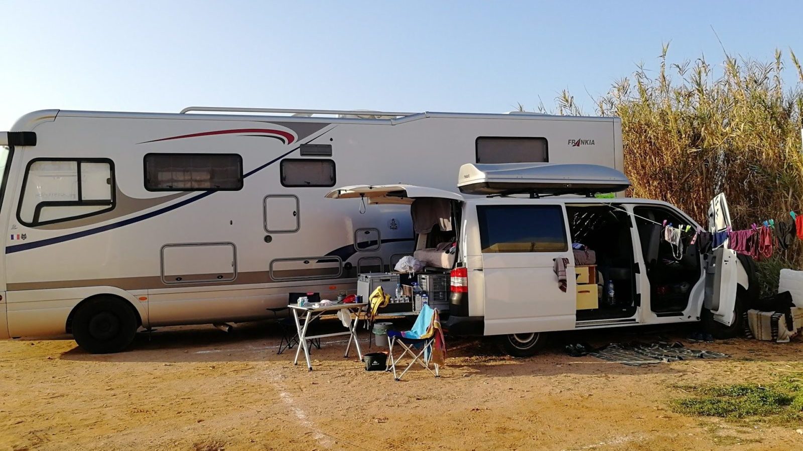 Camping Marokko - Reisekosten, Sicherheit, Tipps und Fazit 1 Marokko Reisekosten: Günstiger Stellplatz in Sidi Ifni