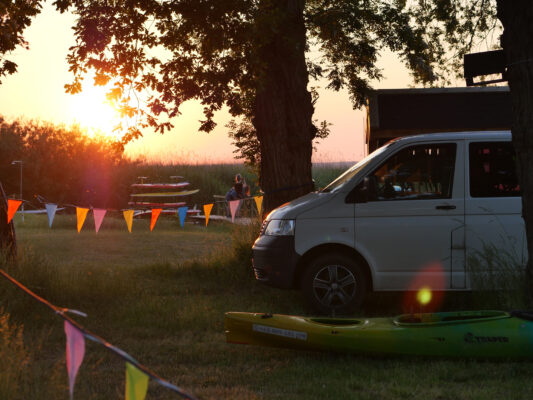 Stellplatz Gardna Sonnenuntergang