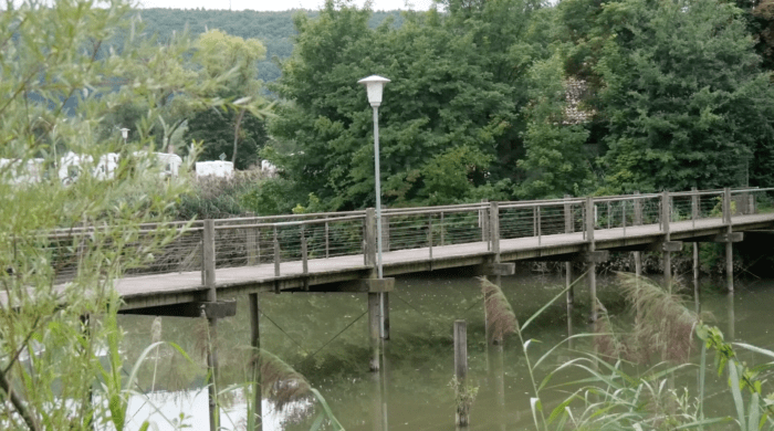 Kelheim Stellplatz Brücke 1