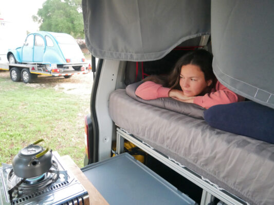 Campervan Heck Bett