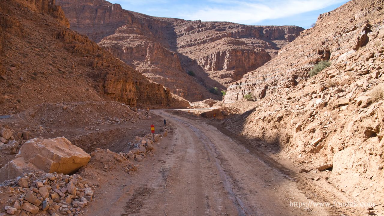 Süd-Marokko Mietwagen-Route: Kosten & Tipps (Anti-Atlas) 17 Strasse/Piste Route des Canyons