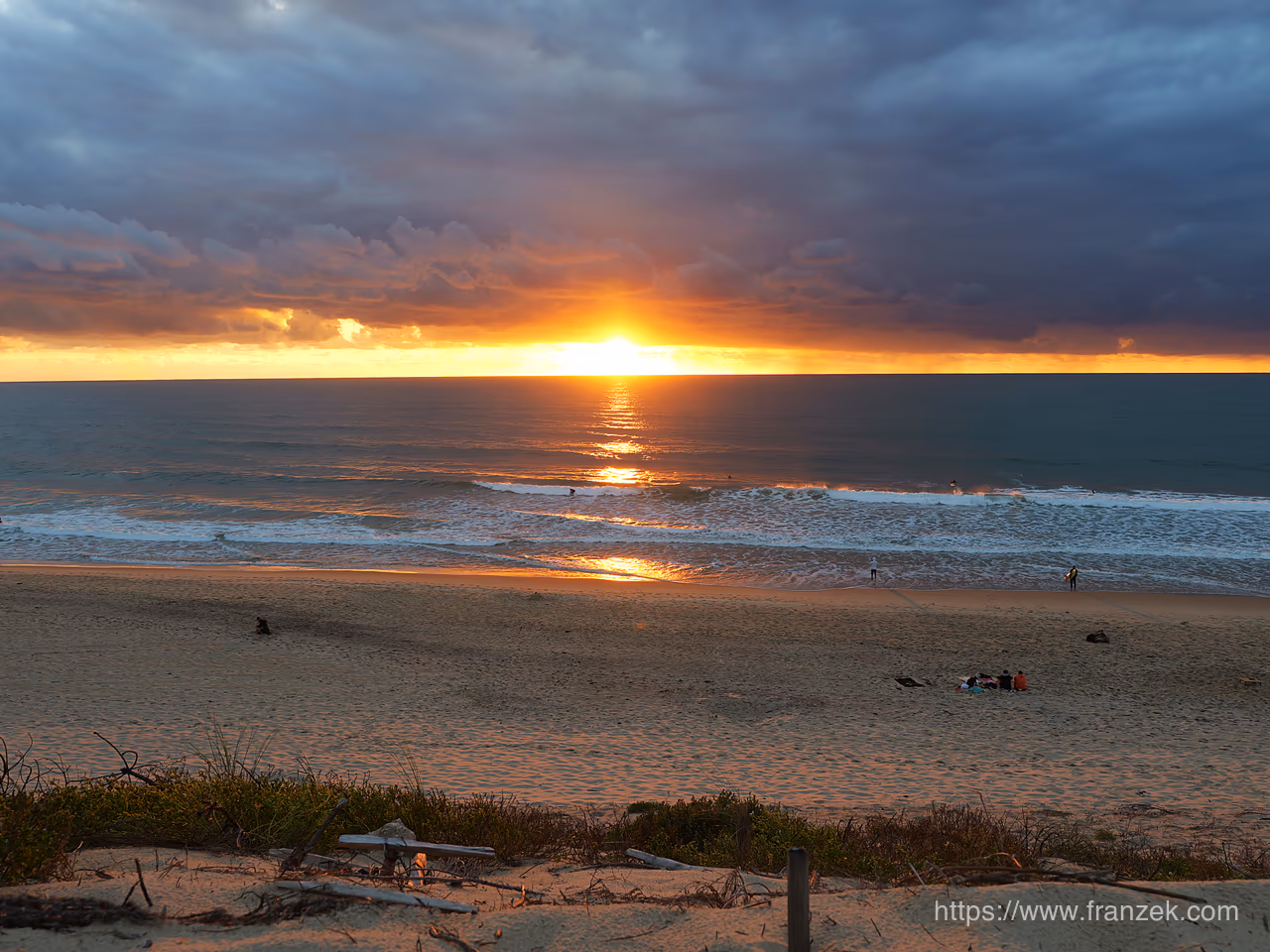 Frankreichs Atlantikküste mit dem Camper – Von der Bretagne bis in die Landes 17 Sonnenuntergang am Atlantik, Carcans-Plage